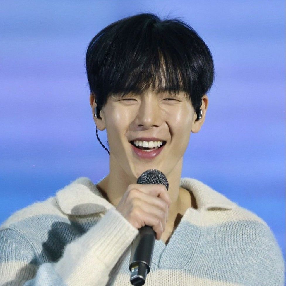 셔누 (몬스타엑스) 팬이 찍은 순간