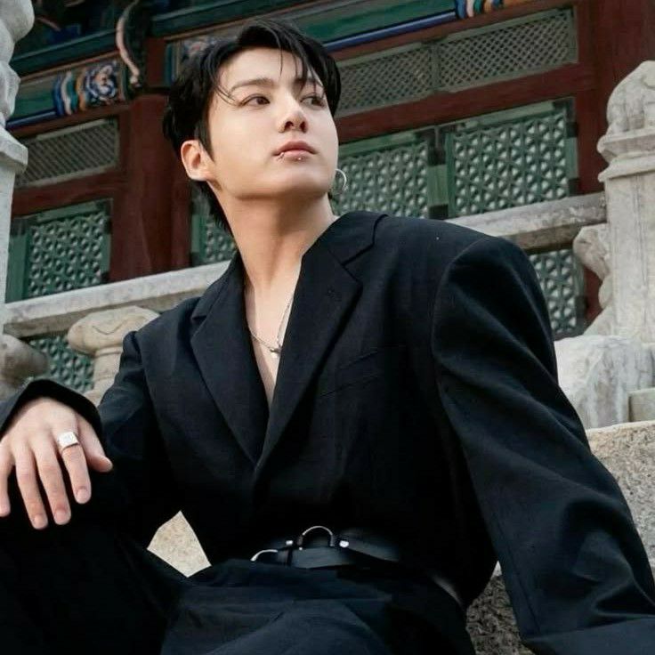 Latest photo of Jungkook (BTS)