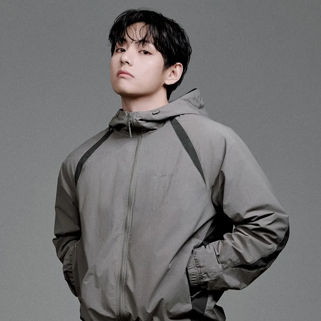 Latest photo of V (BTS)