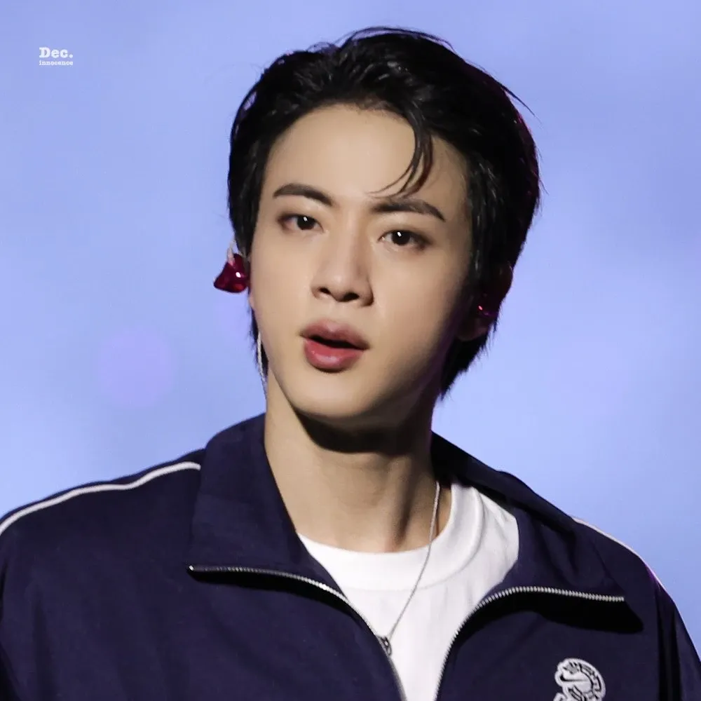 Potret di balik layar Jin (BTS)