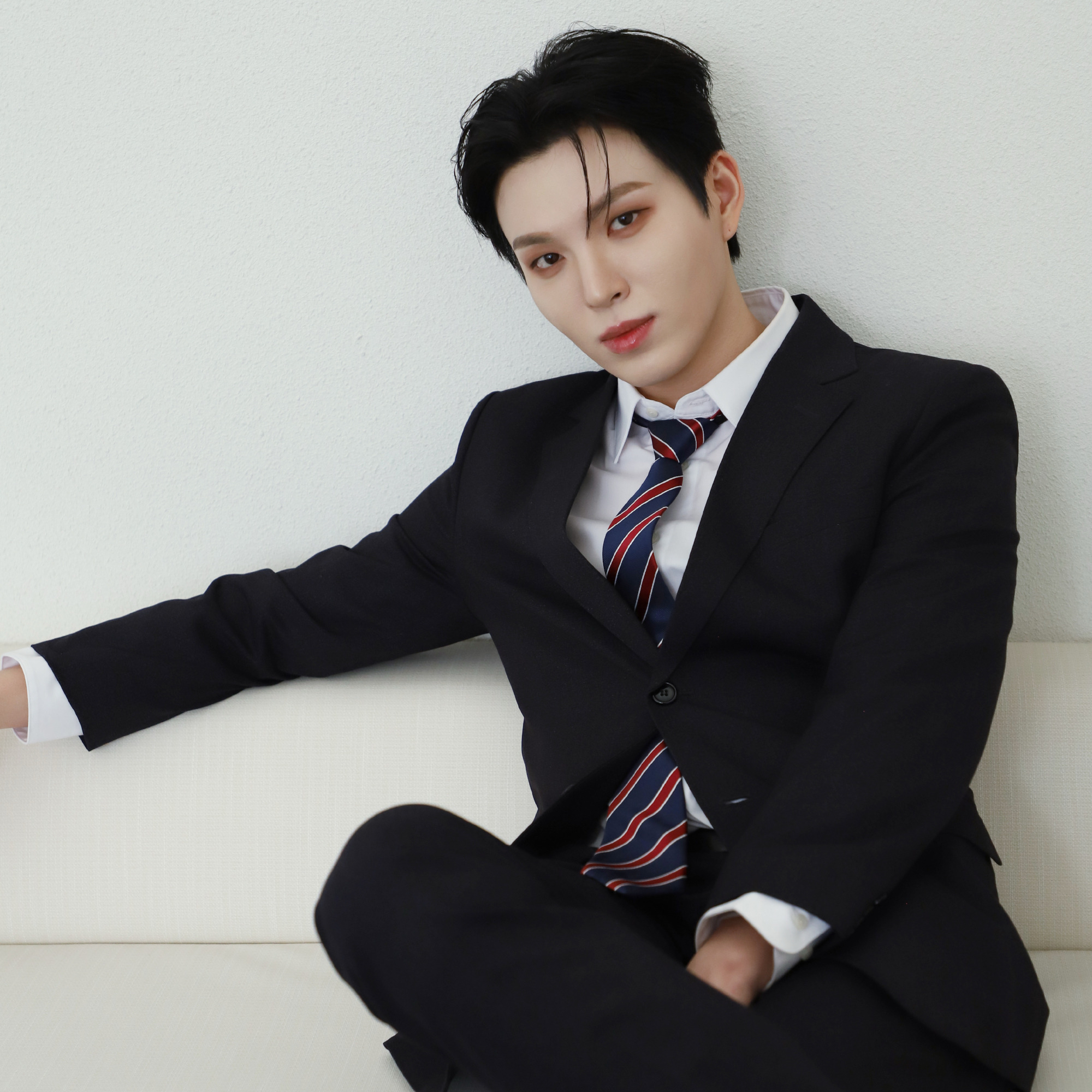 Latest photo of HEECHAN (DKB)