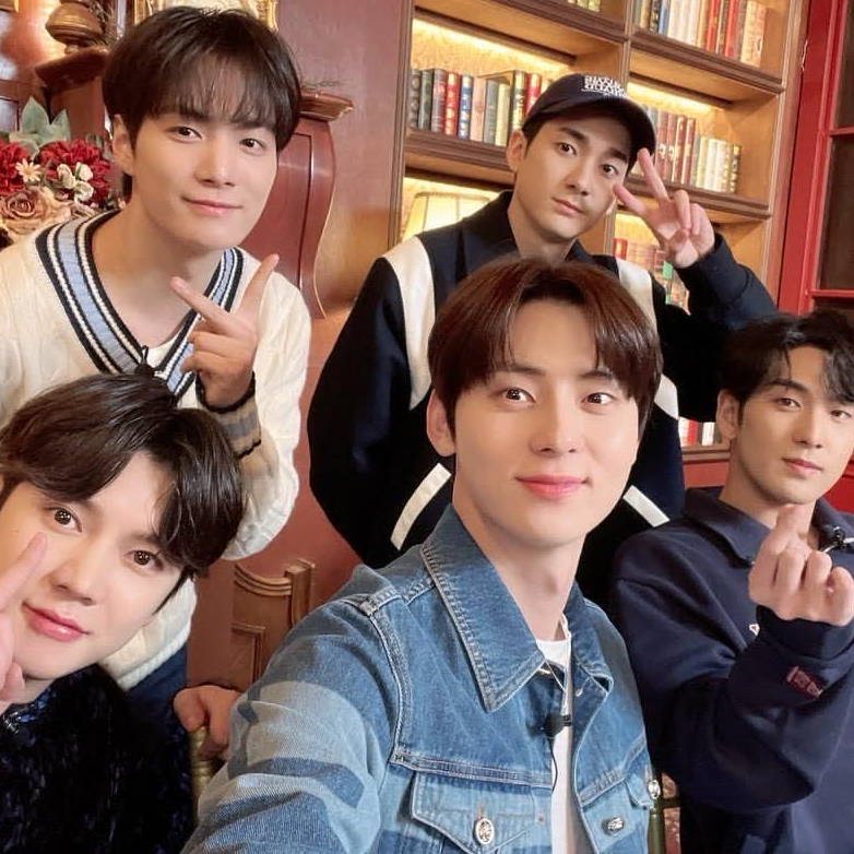 Recent activity shot of NU'EST