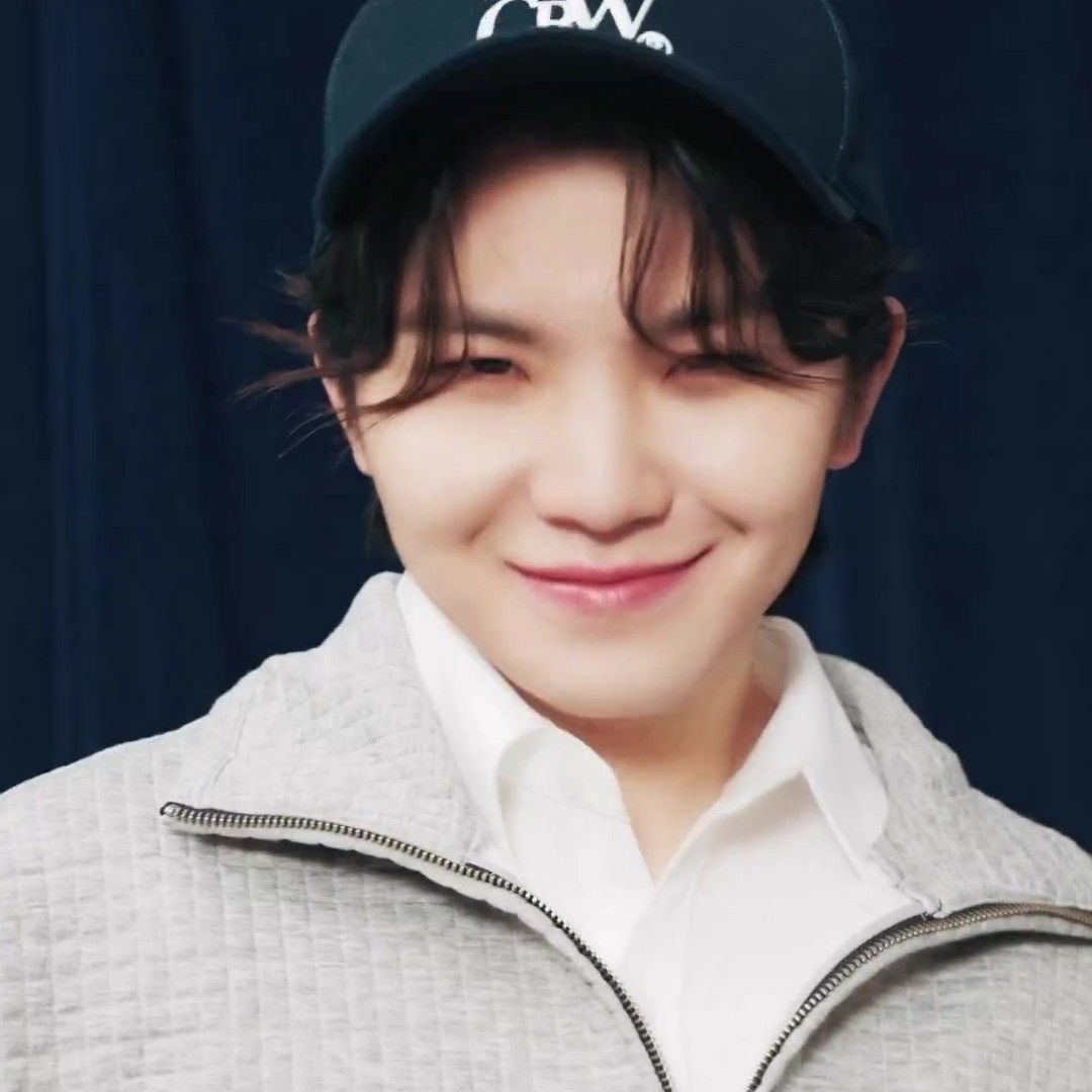 Recent activity shot of Woozi (SEVENTEEN)