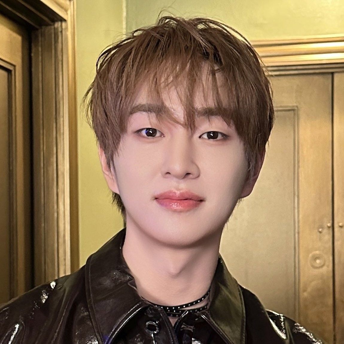 Behind-the-scenes cut of Onew (SHINee)