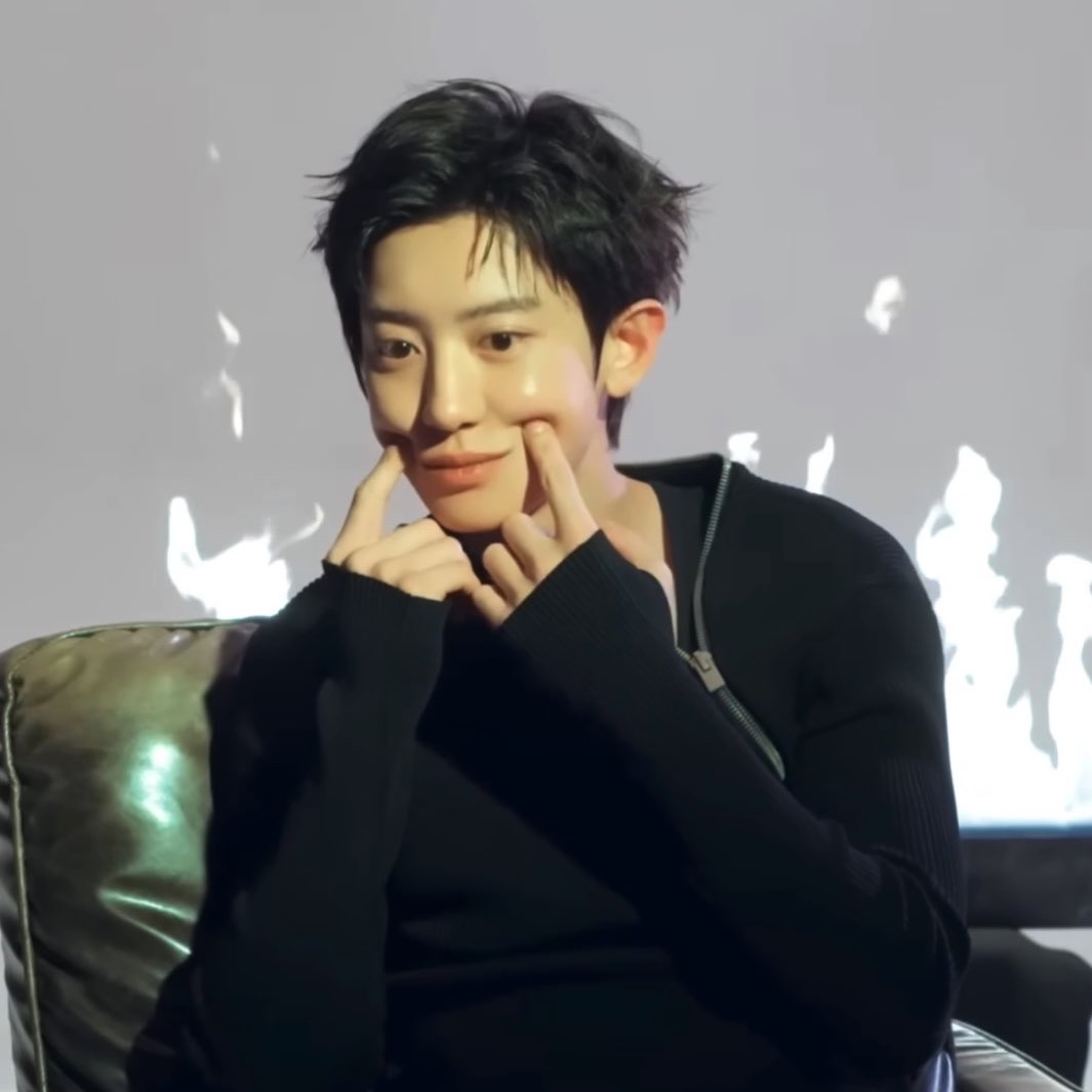 燦烈 (EXO)的幕後花絮