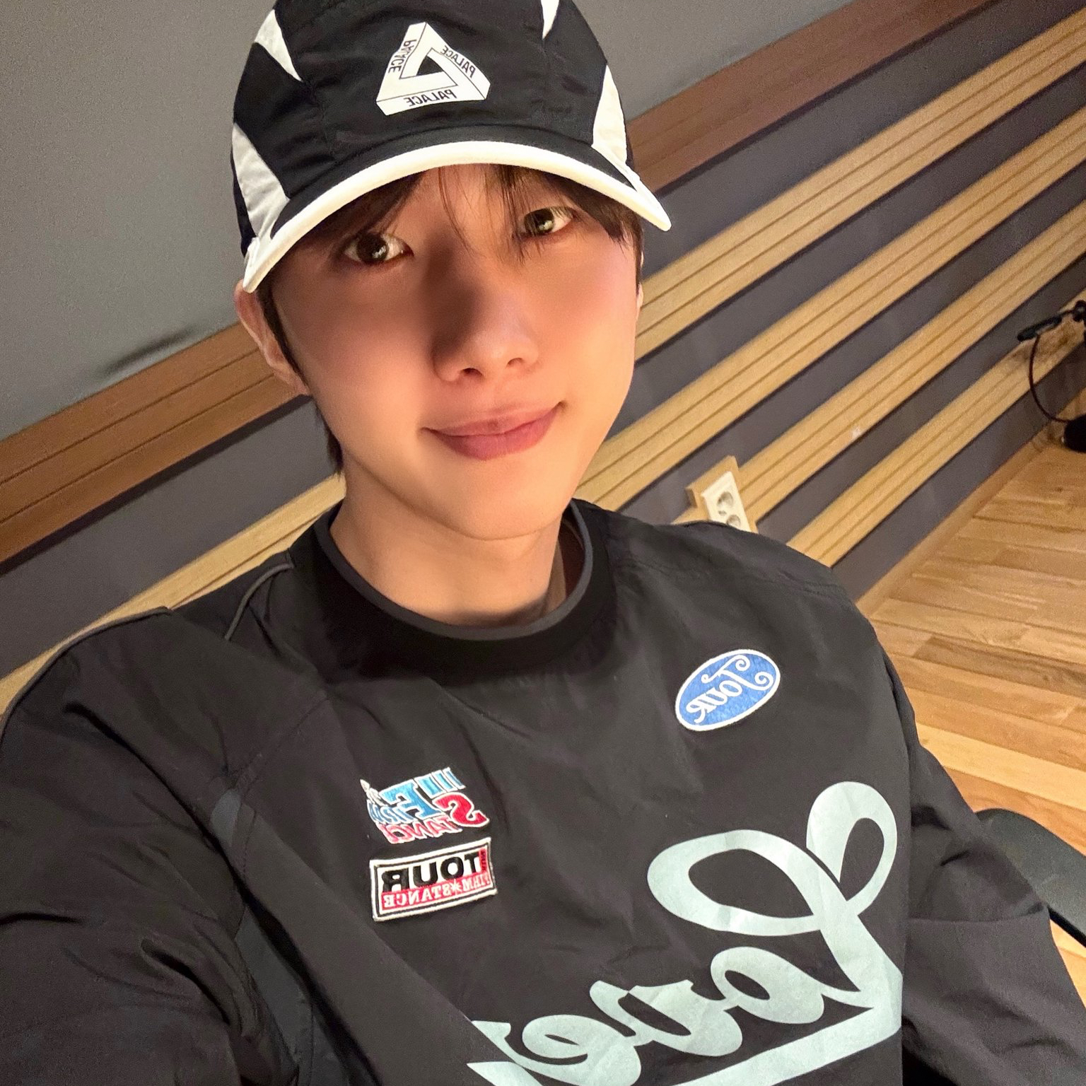 Latest photo of Hui (PENTAGON)