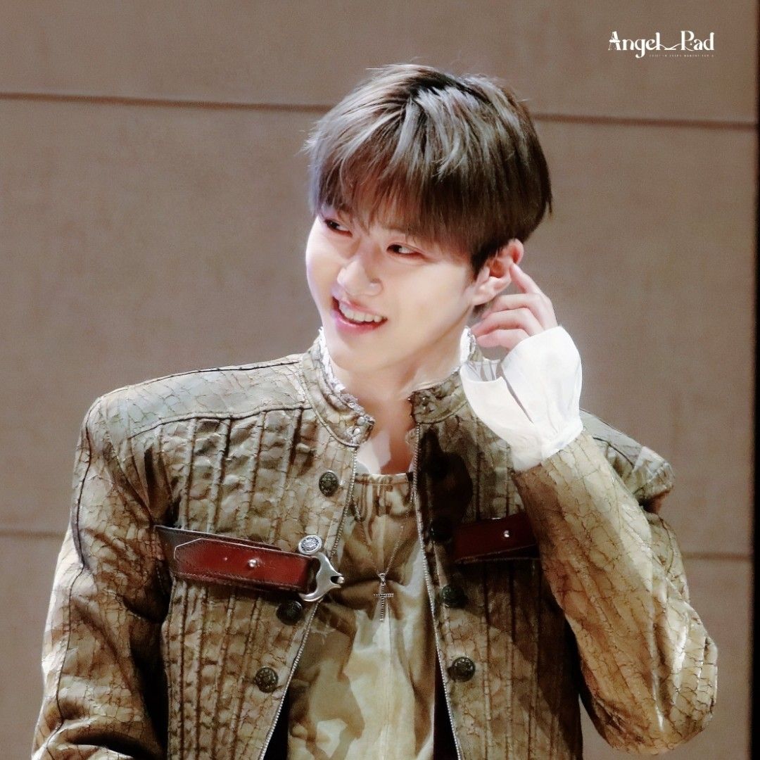 Latest photo of Suho (EXO)