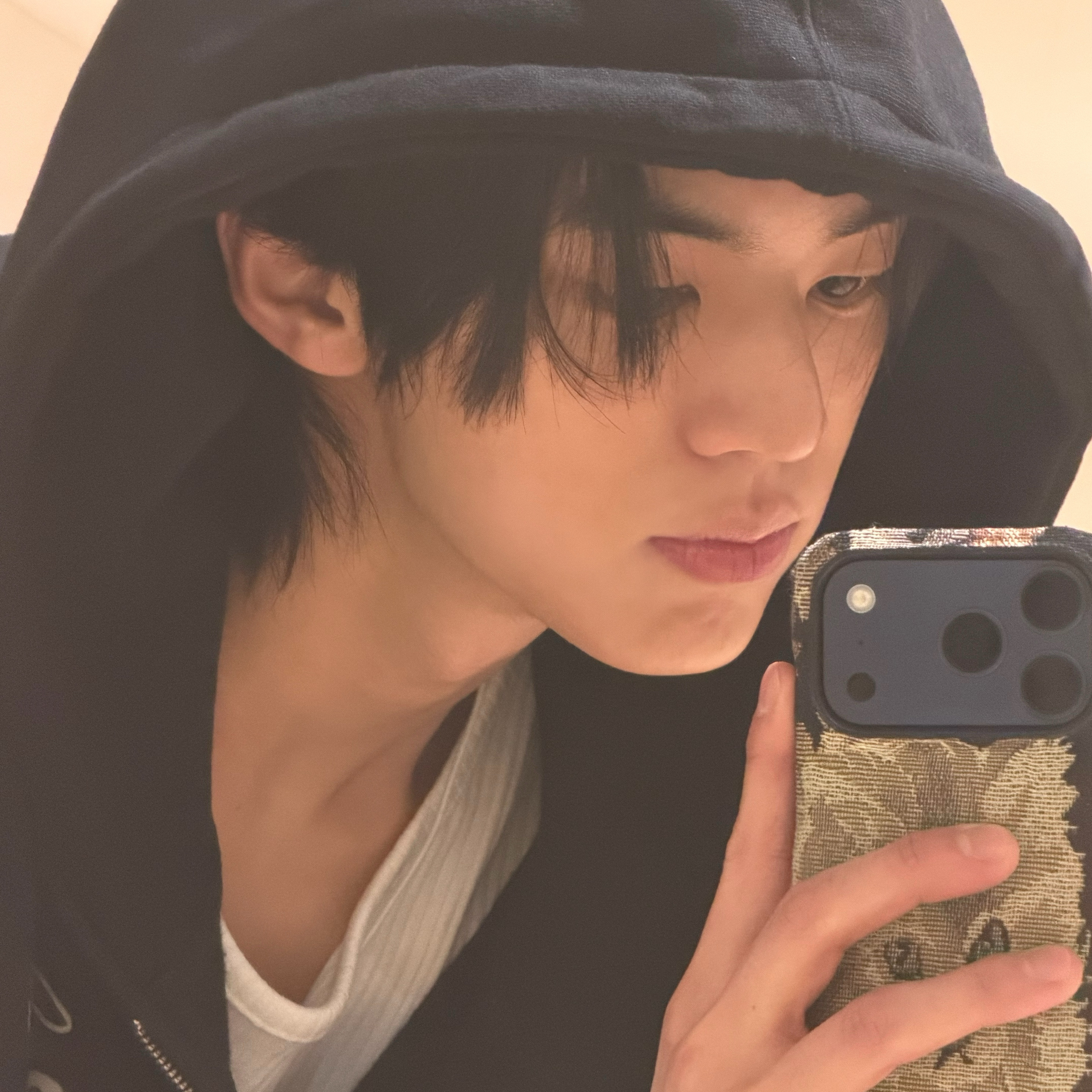 Momen yang diabadikan oleh penggemar Dohoon (TWS)