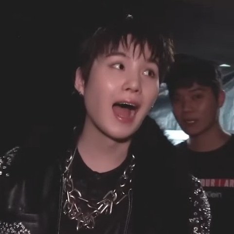 Momen yang diabadikan oleh penggemar SUGA (BTS)