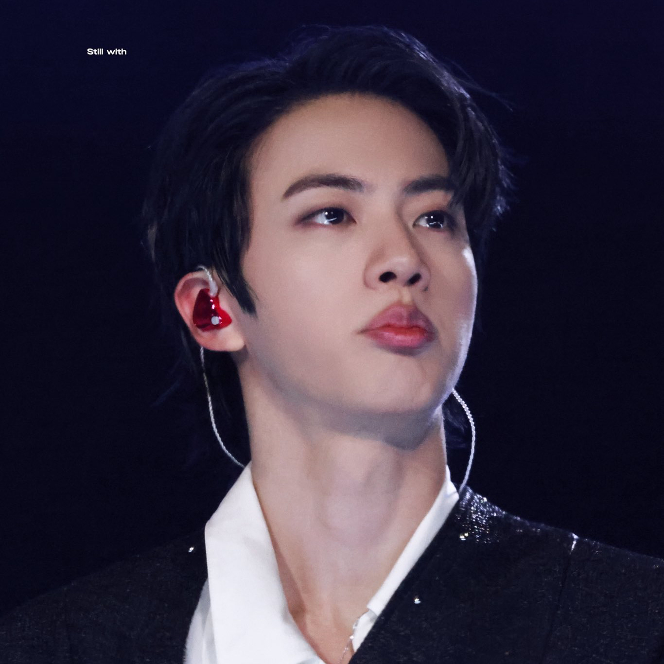 Foto aktivitas terbaru Jin (BTS)