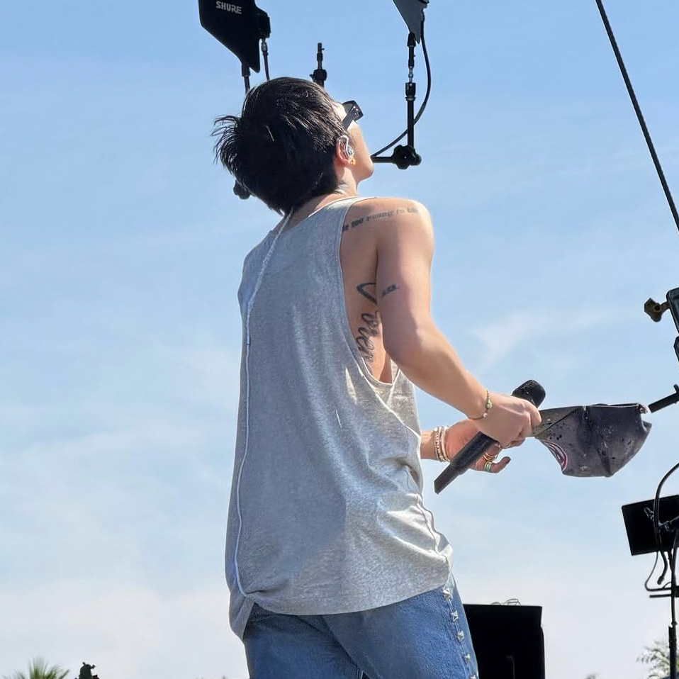 Behind-the-scenes cut of G-DRAGON (BIGBANG)