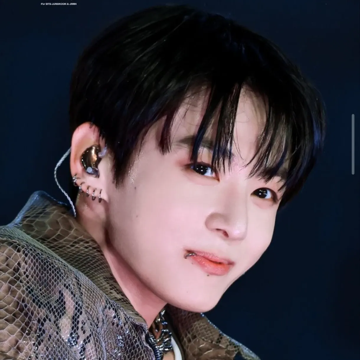 Foto aktivitas terbaru Jungkook (BTS)