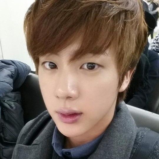 Potret di balik layar Jin (BTS)