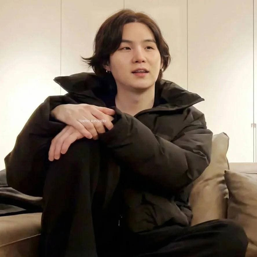 SUGA (BTS)の舞台裏ショット