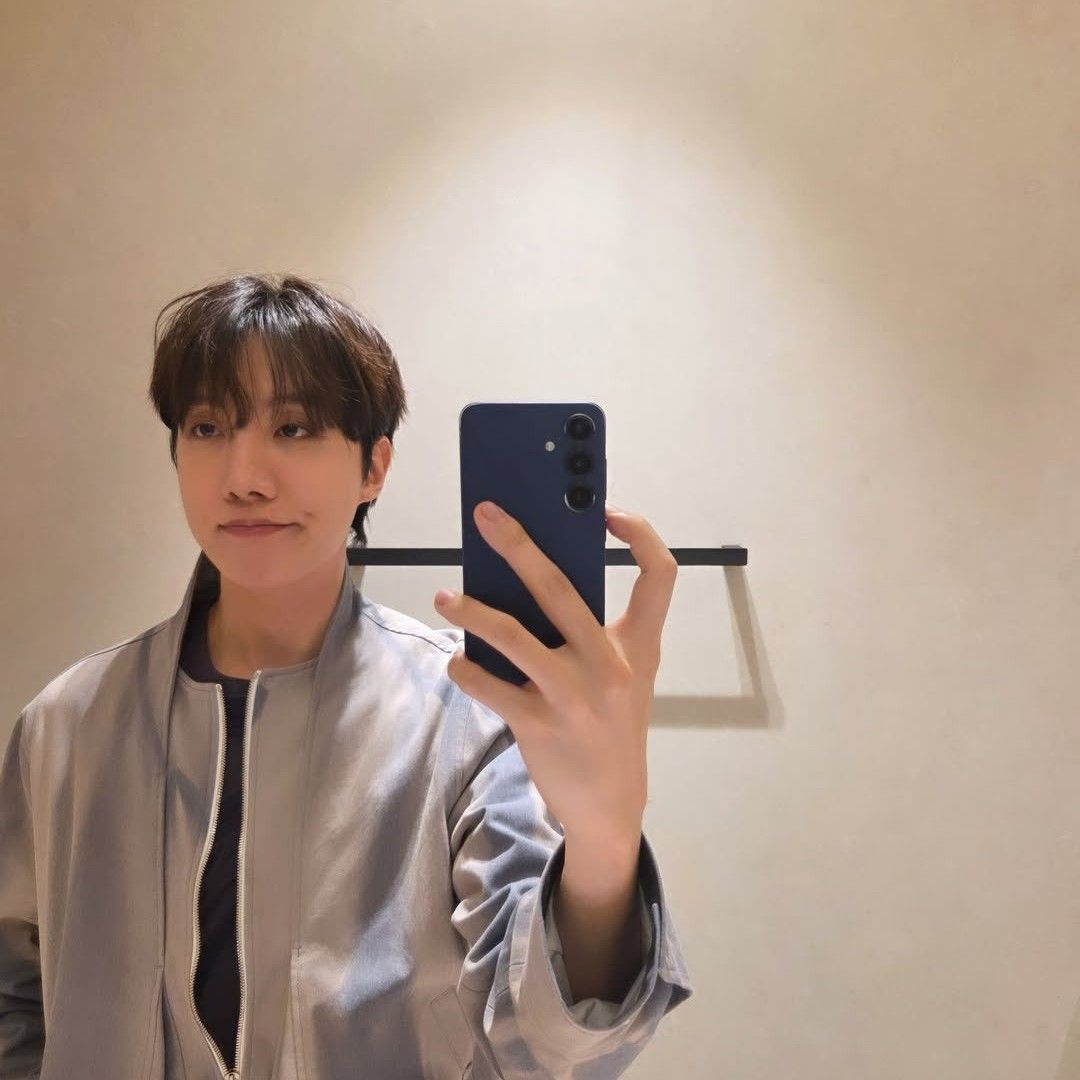 Behind-the-scenes cut of j-hope (BTS)
