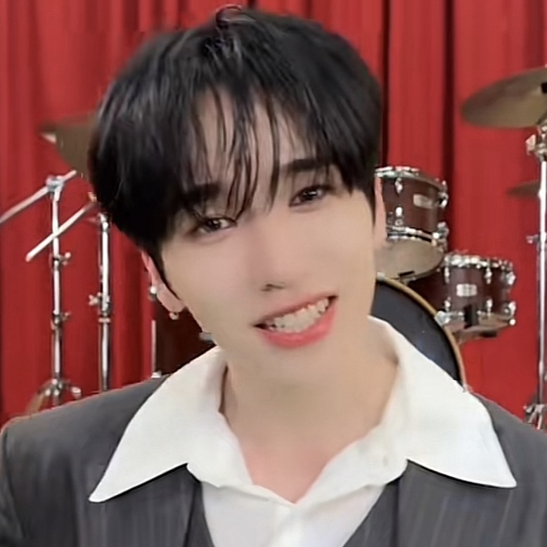 Recent activity shot of Hanjun (n.SSign)