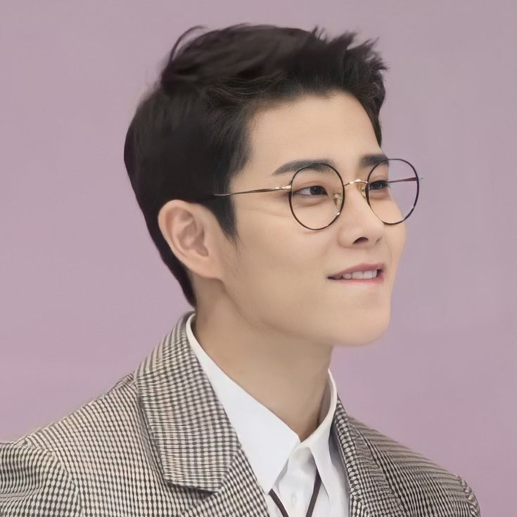 Behind-the-scenes cut of MJ (ASTRO)