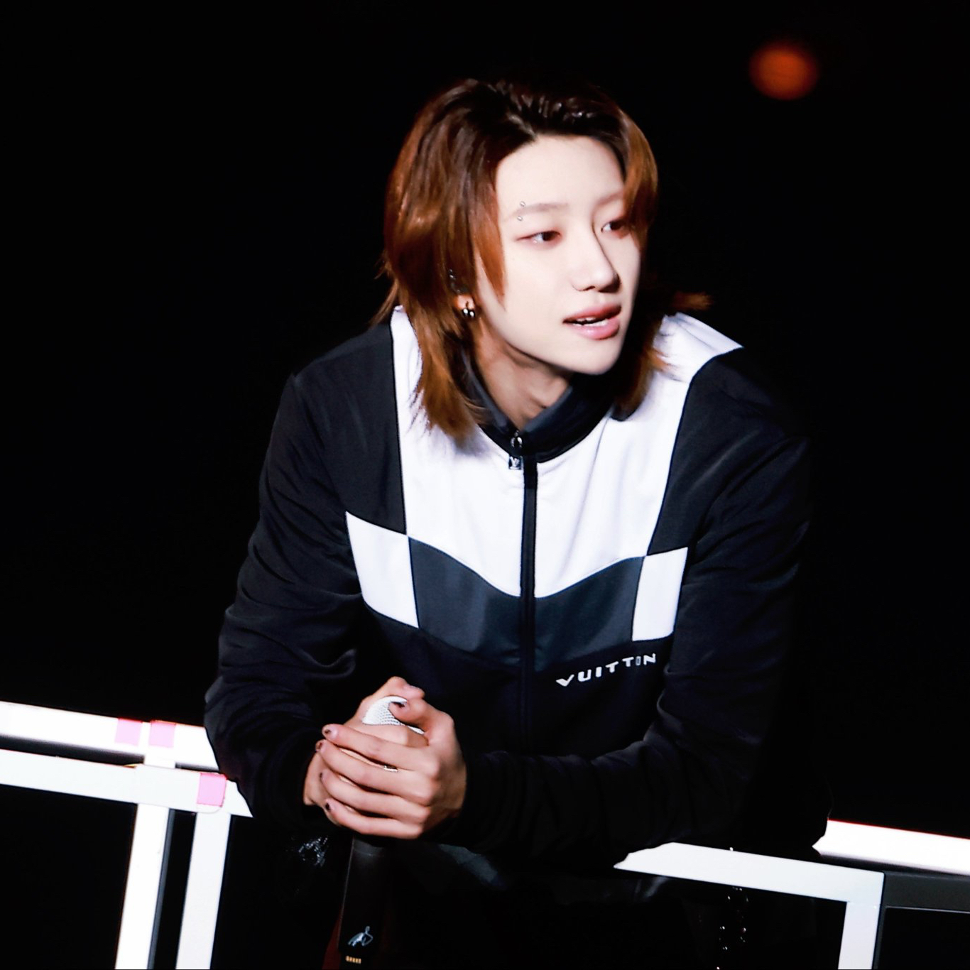 Behind-the-scenes cut of The 8 (SEVENTEEN)