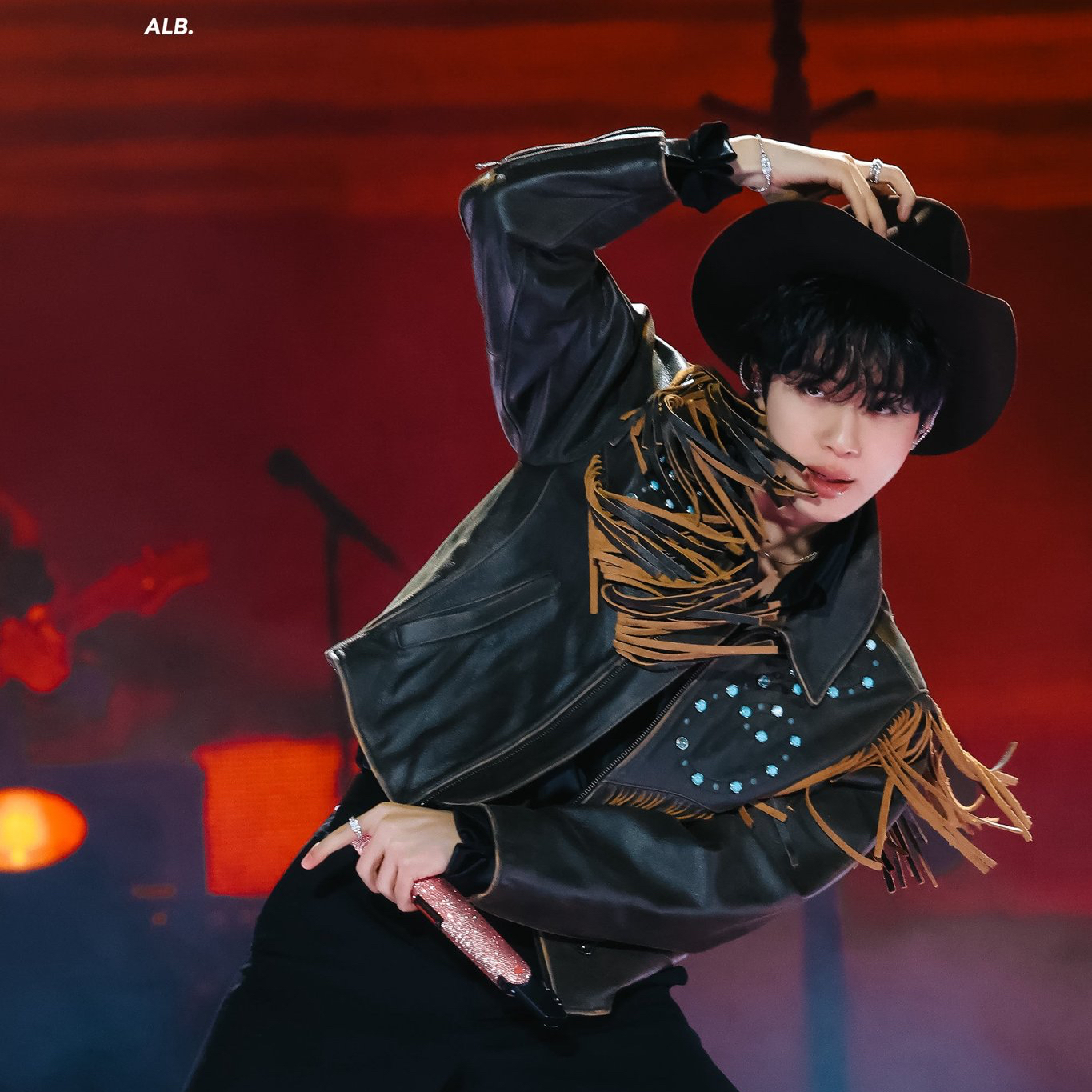 진 (방탄소년단)의 비하인드 컷