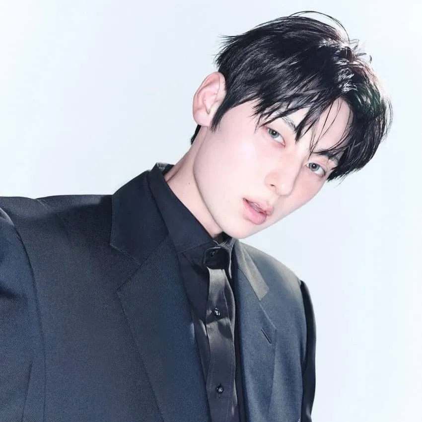 Potret di balik layar Hwang Minhyun