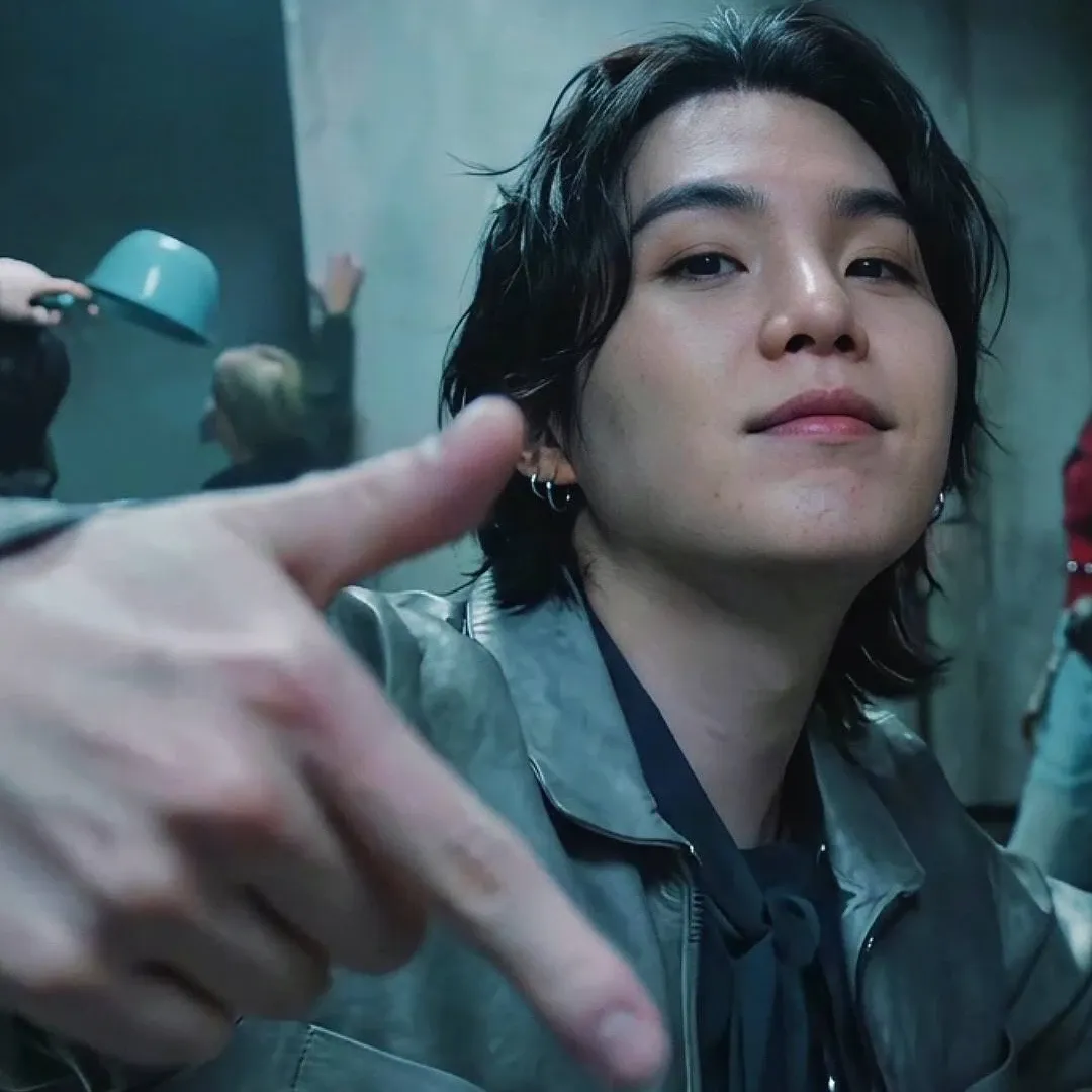 Foto terbaru SUGA (BTS)