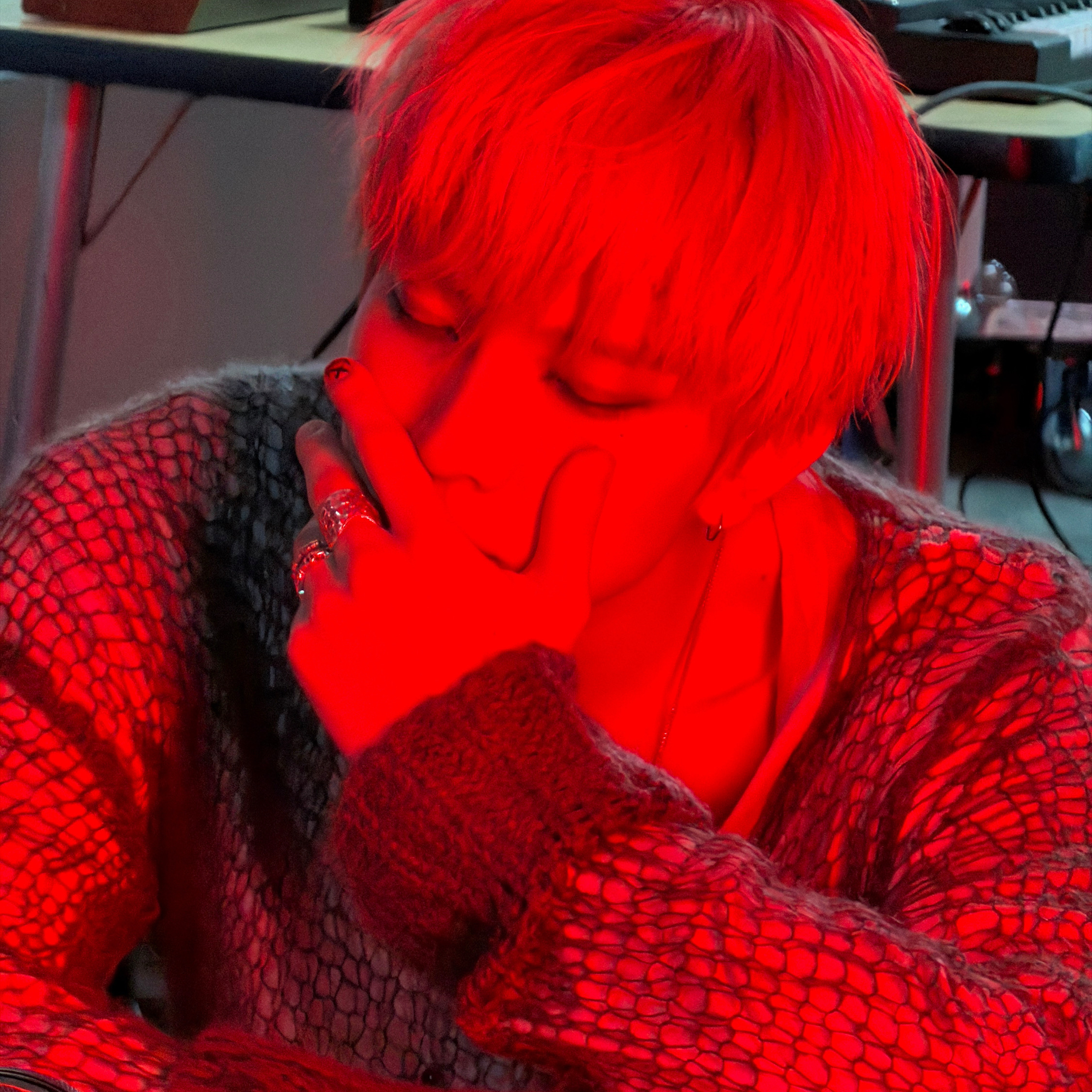 Behind-the-scenes cut of Evan