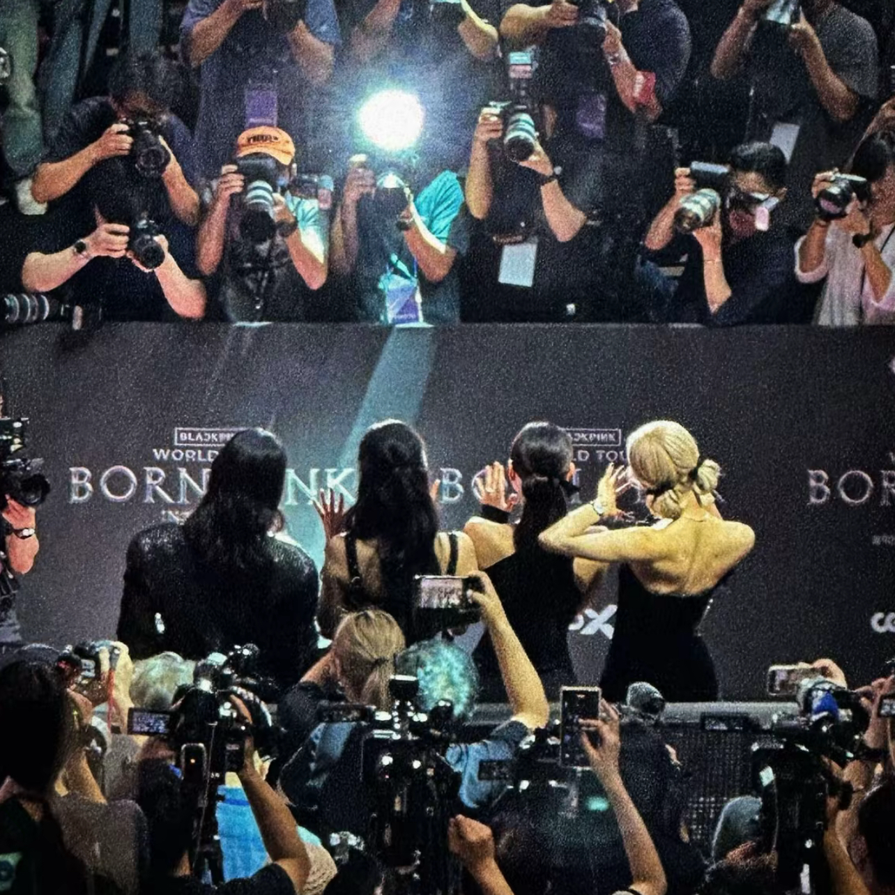 Potret di balik layar BLACKPINK