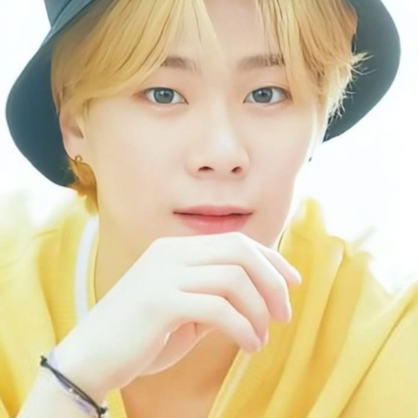 Recent activity shot of Moonbin (ASTRO)