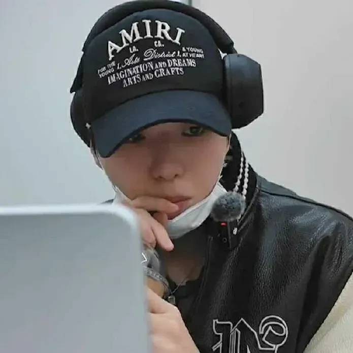 Foto aktivitas terbaru Kang Daniel