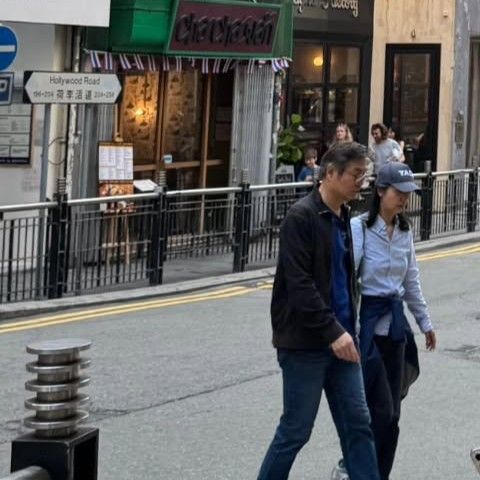 Behind-the-scenes cut of Hwasa (MAMAMOO)