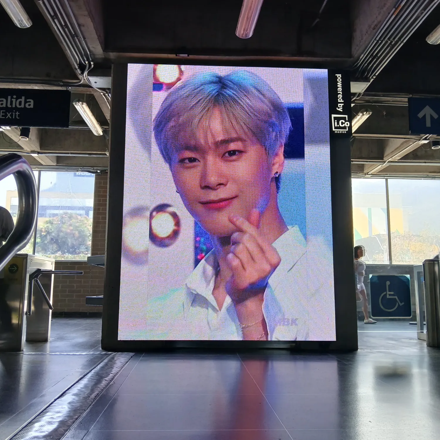 Foto aktivitas terbaru ASTRO