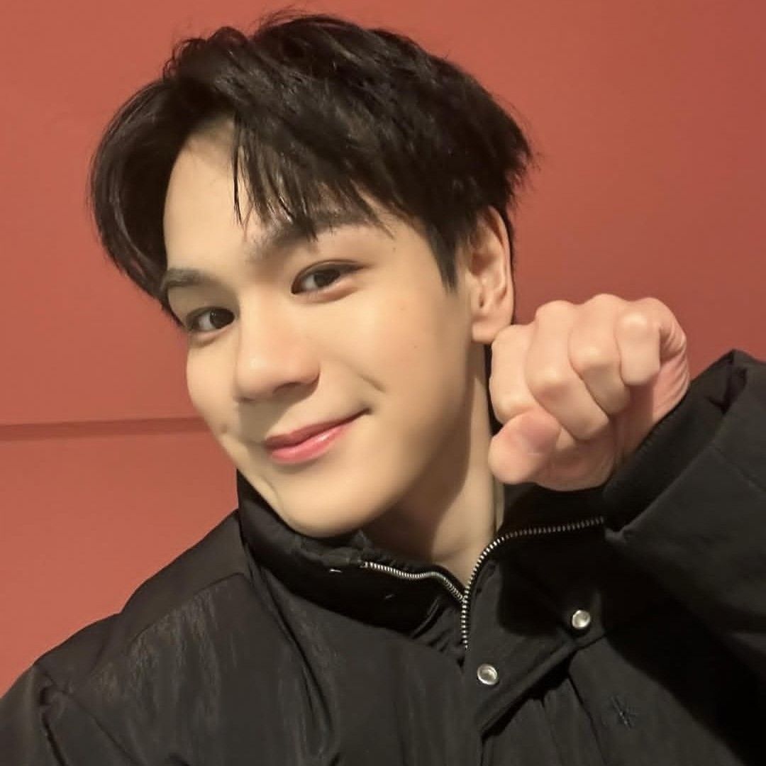 A moment captured by Mamehara Issei (JO1)'s fan