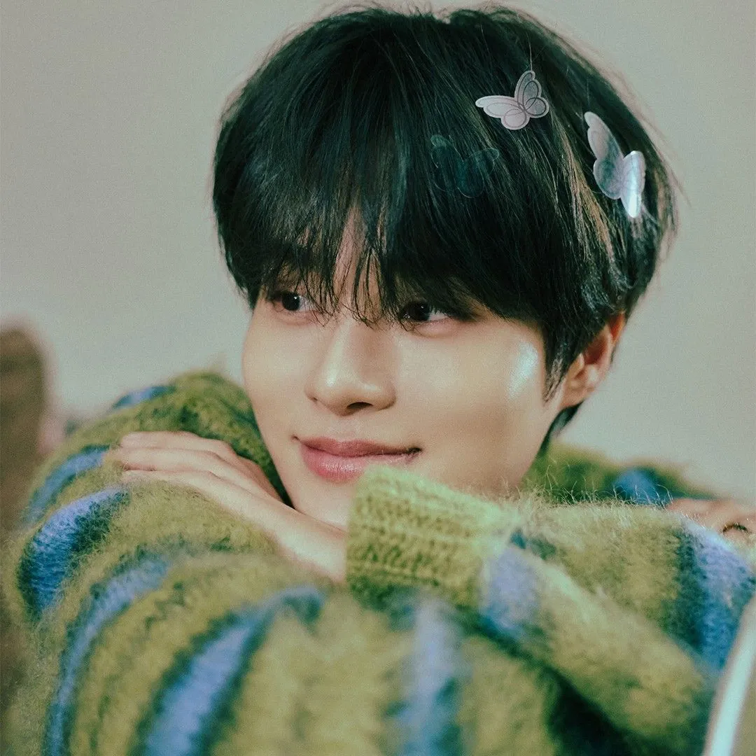 Behind-the-scenes cut of Lee Daehwi (AB6IX)