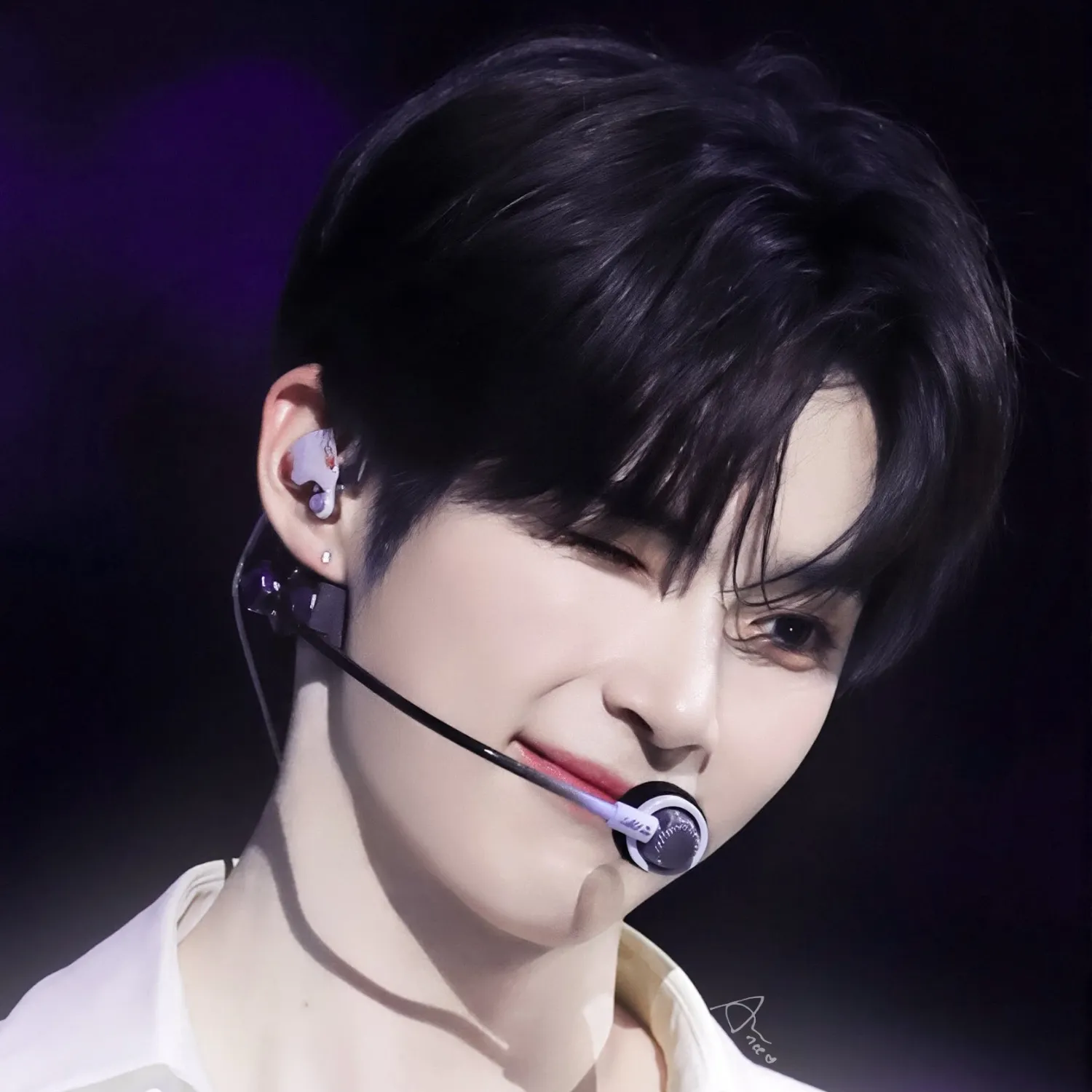 成韩彬 (ZEROBASEONE)粉丝拍下的瞬间