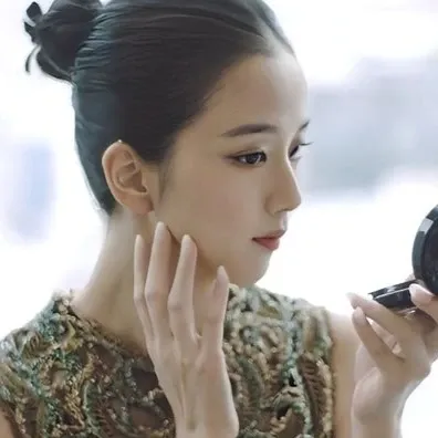 Momen yang diabadikan oleh penggemar Jisoo (BLACKPINK)