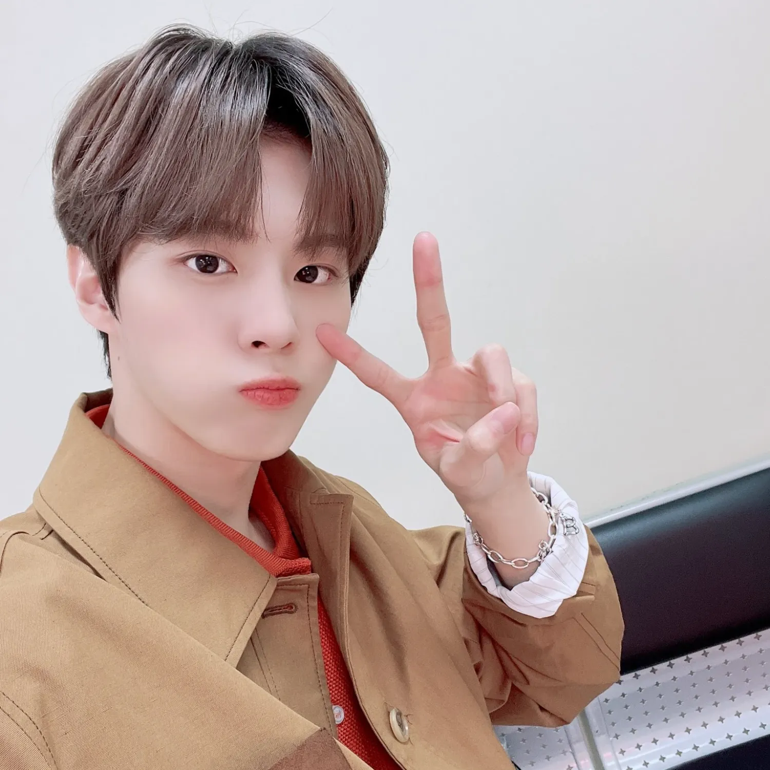 김우석의 비하인드 컷