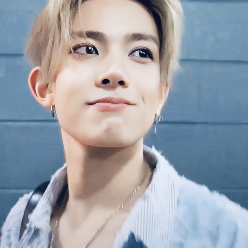 희승의 비하인드 컷