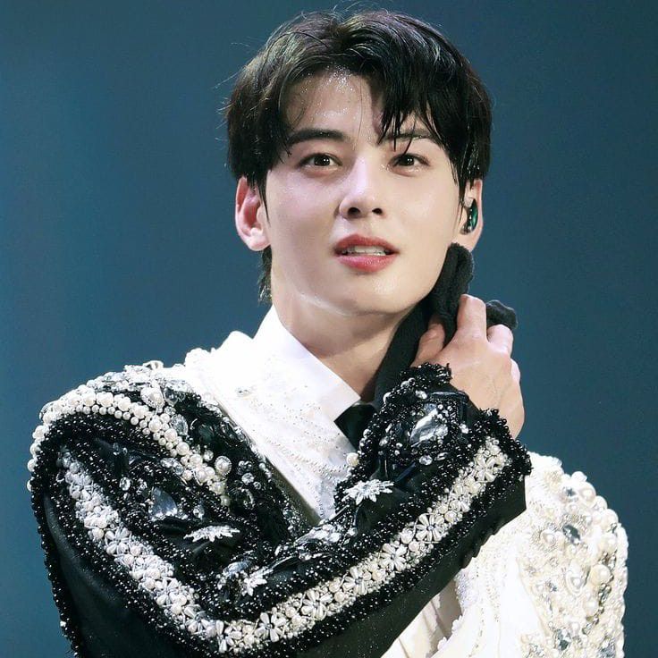 Behind-the-scenes cut of Eunwoo (ASTRO)