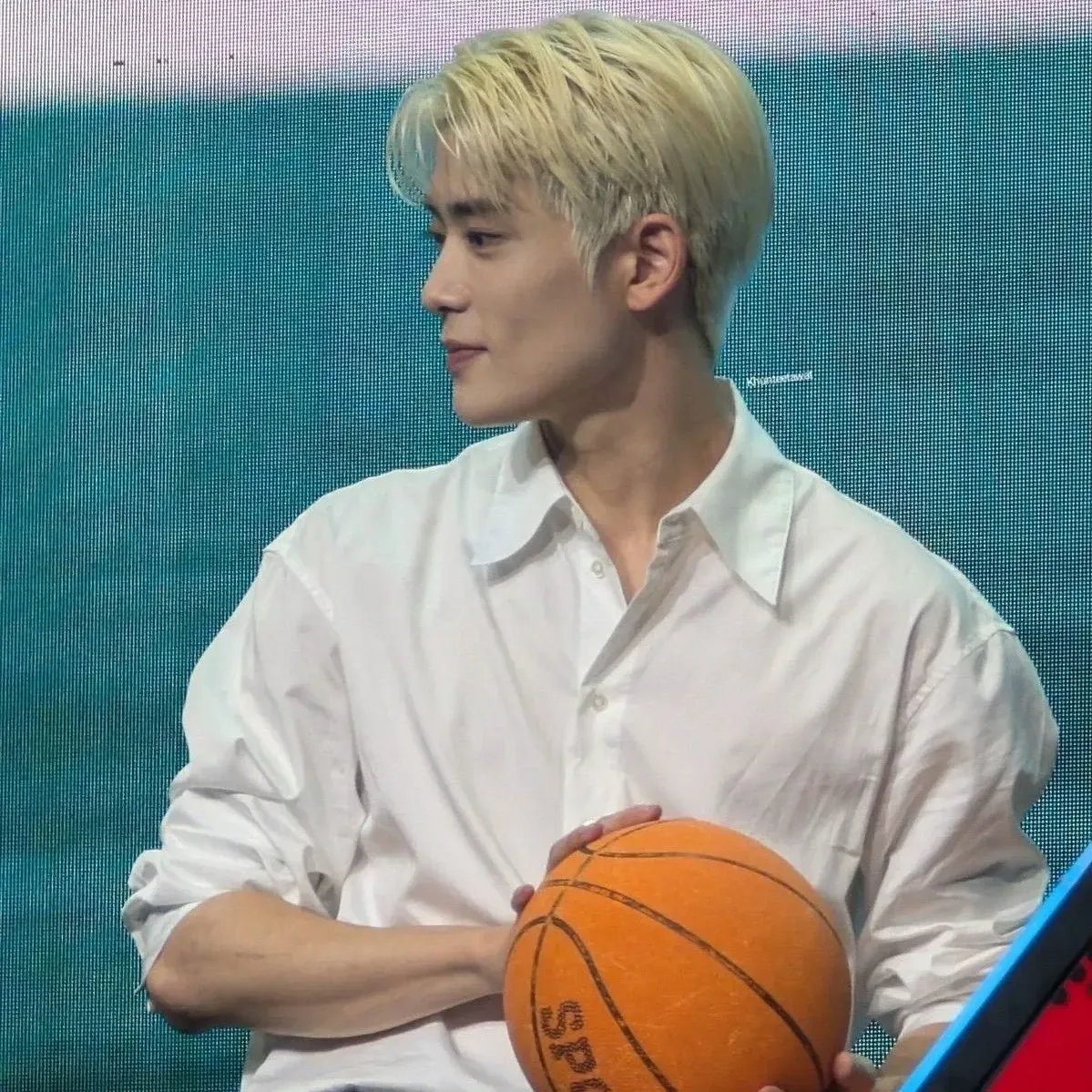 Behind-the-scenes cut of Jaehyun (NCT 127)