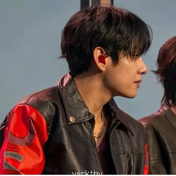 A moment captured by V (BTS)'s fan