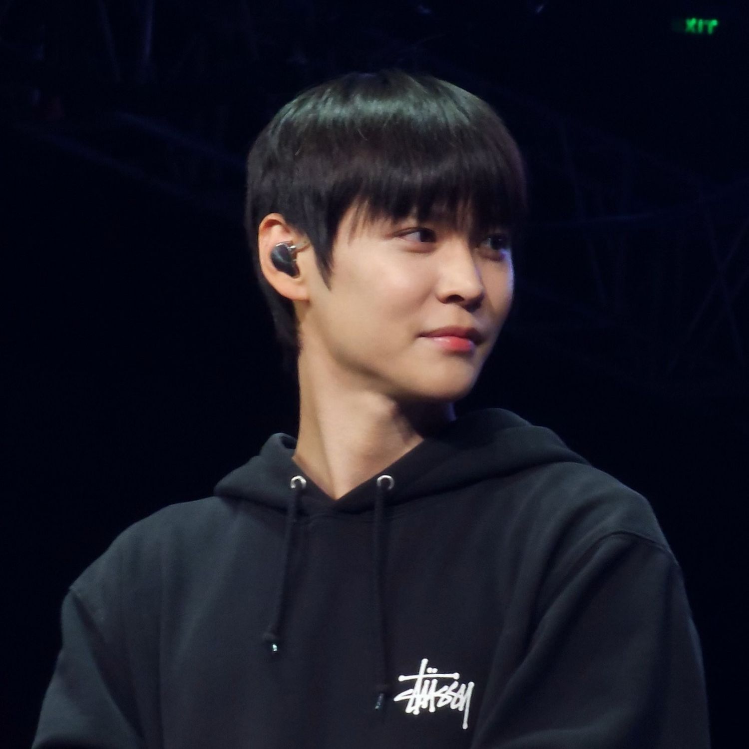 Foto terbaru Eunseok (RIIZE)