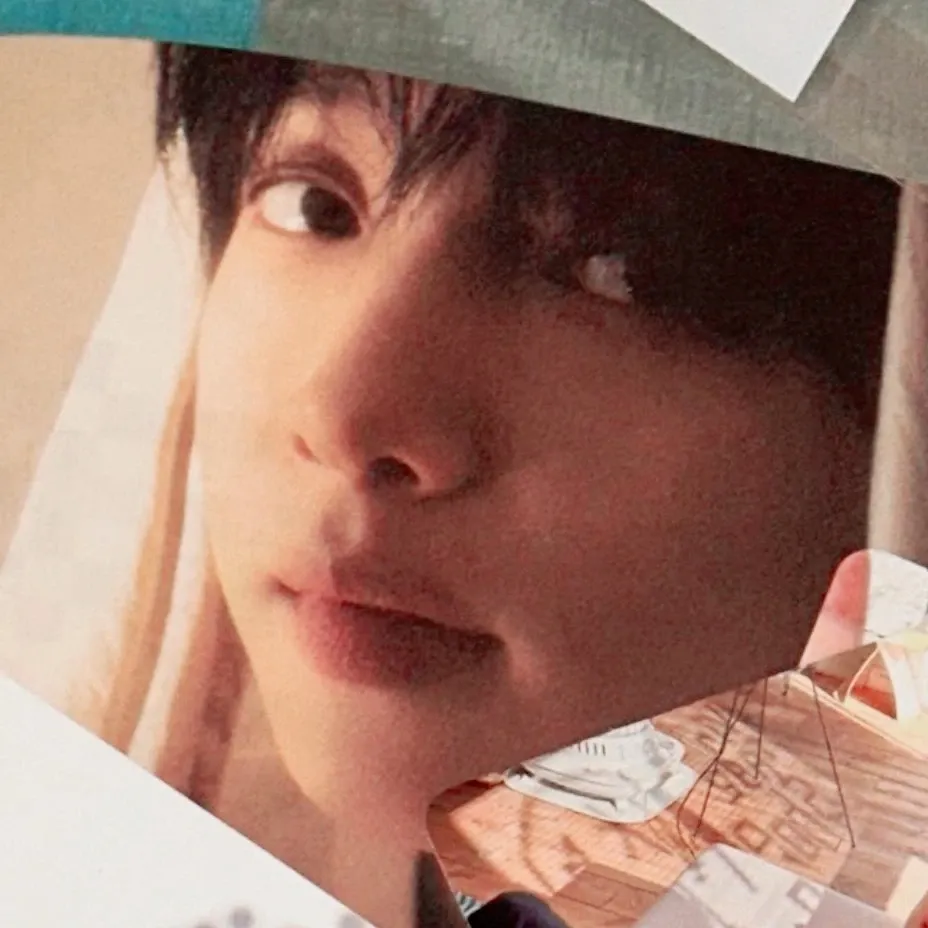 A moment captured by Jeong Sewoon's fan