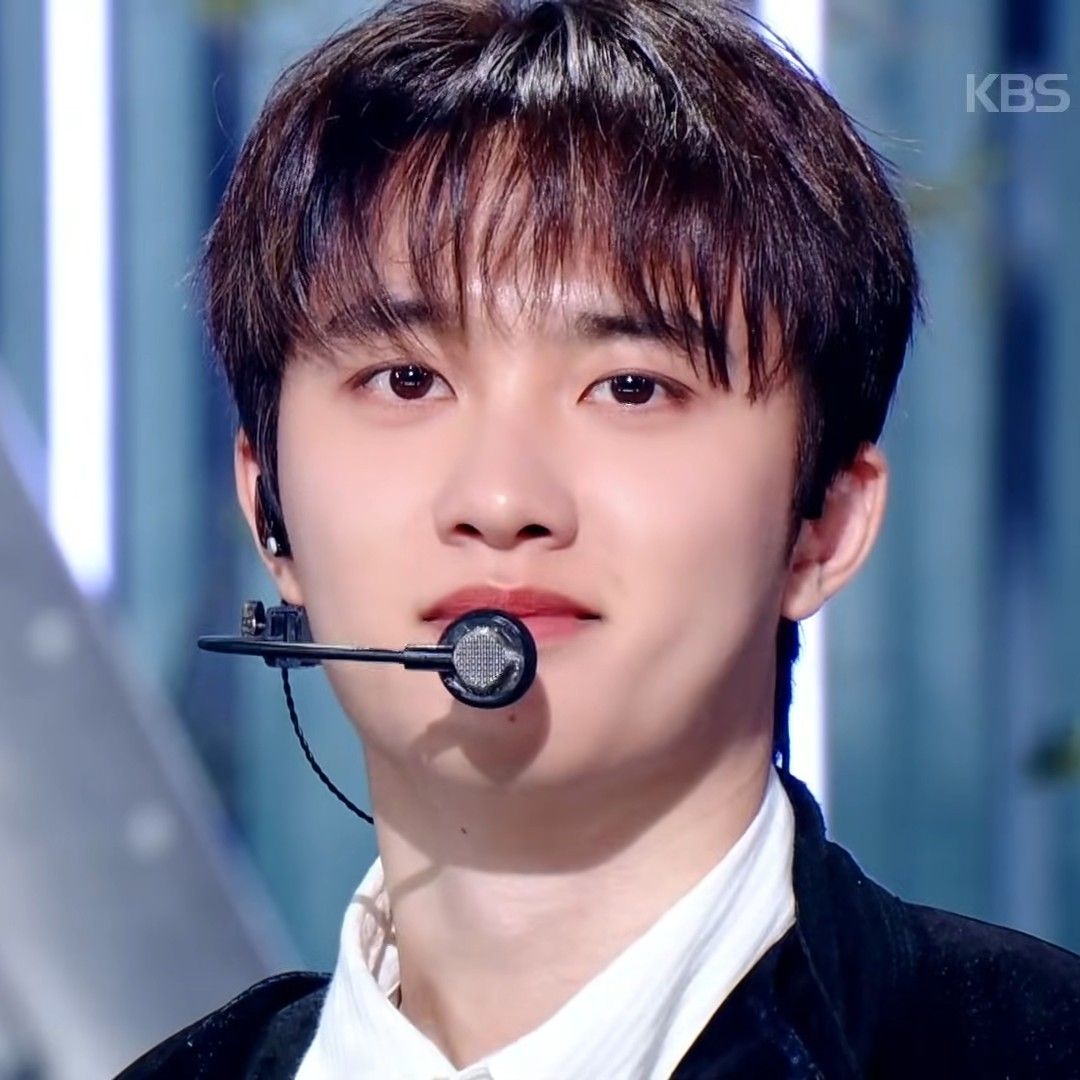 디오 (EXO)의 최신 사진