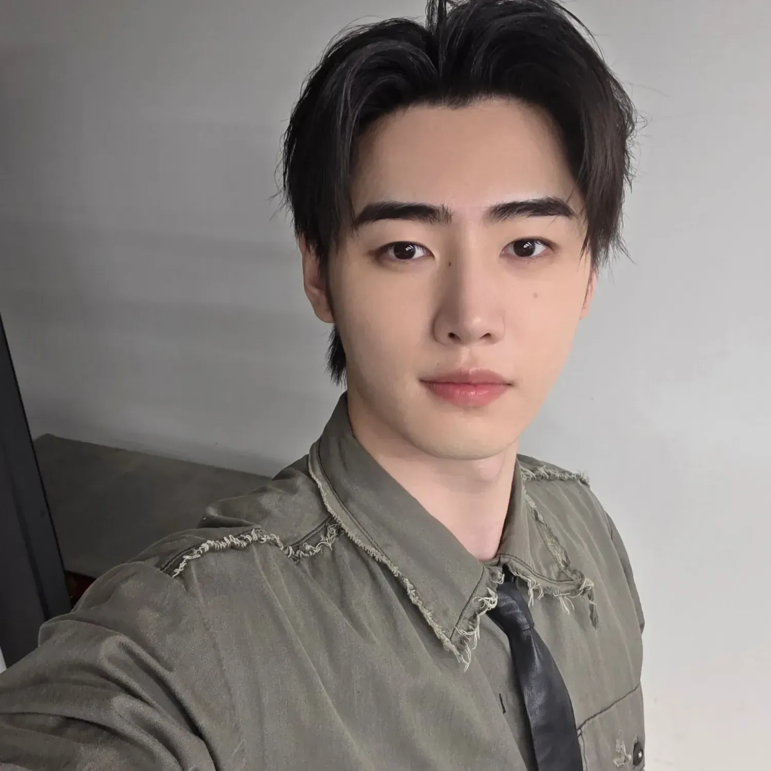 Foto terbaru Sunghoon (ENHYPEN)