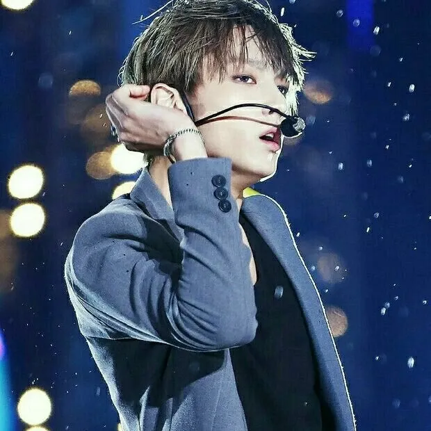 Recent activity shot of Zuho (SF9)