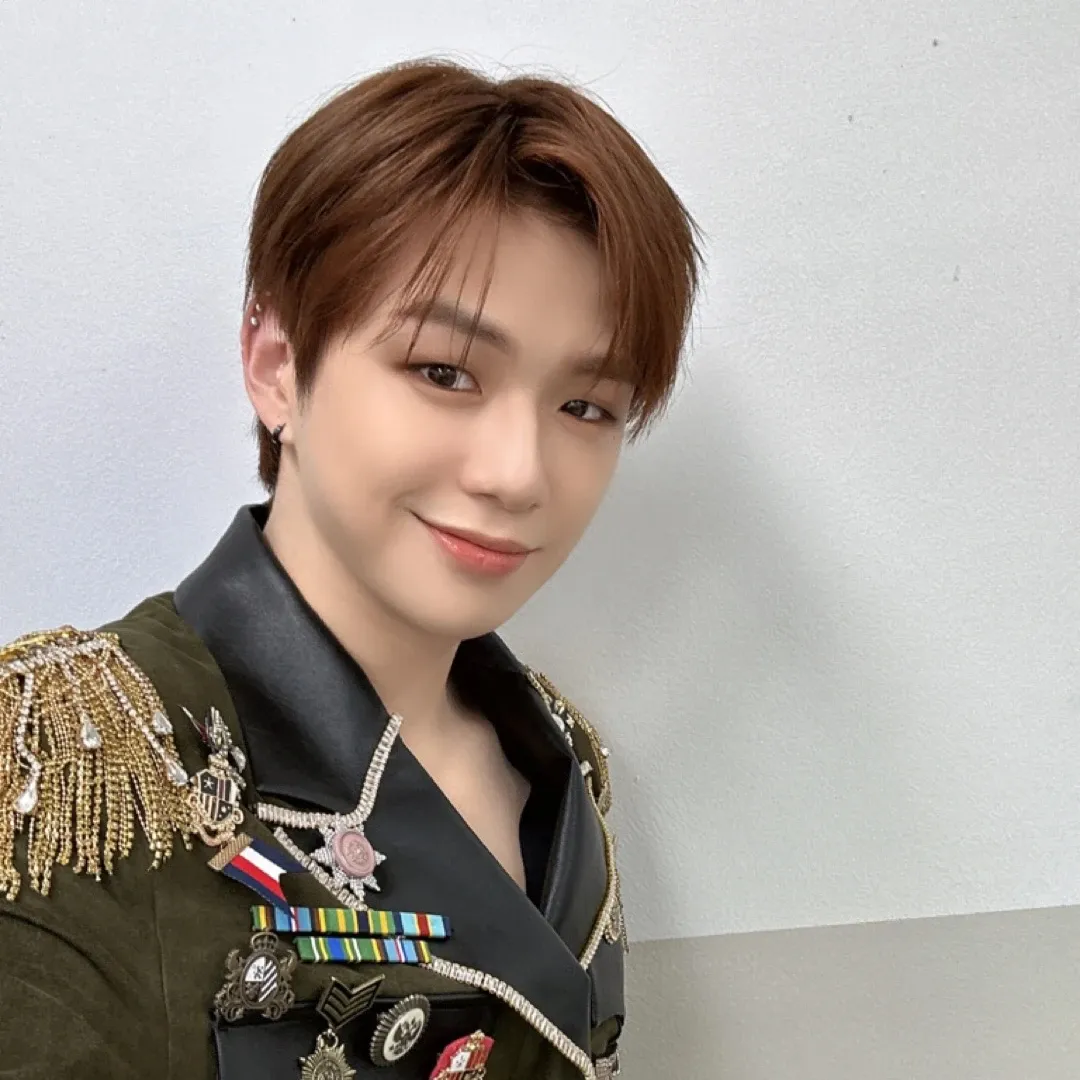 강다니엘 최근 활동샷