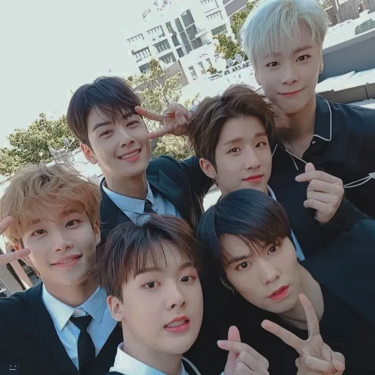 Momen yang diabadikan oleh penggemar ASTRO