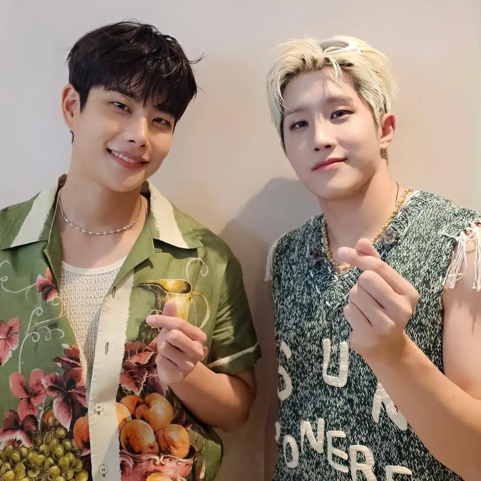 Latest photo of Jinjin (ASTRO)