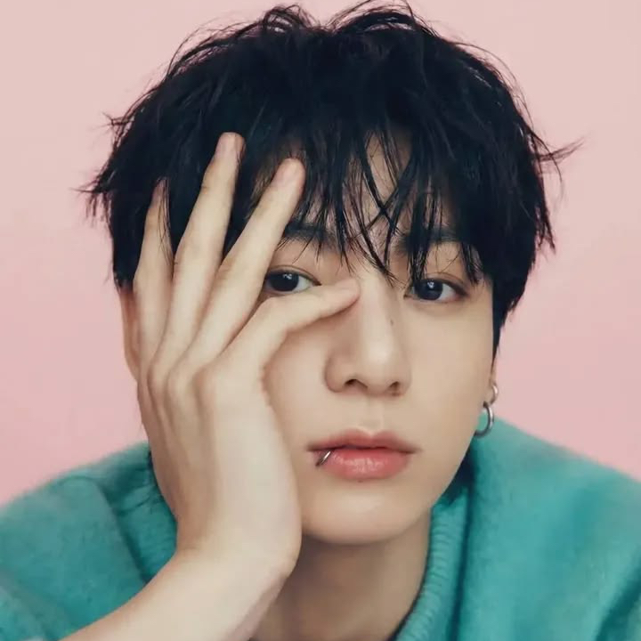 Recent activity shot of Jungkook (BTS)