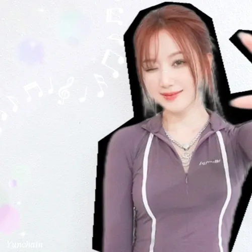 Recent activity shot of Shuhua (i-dle)